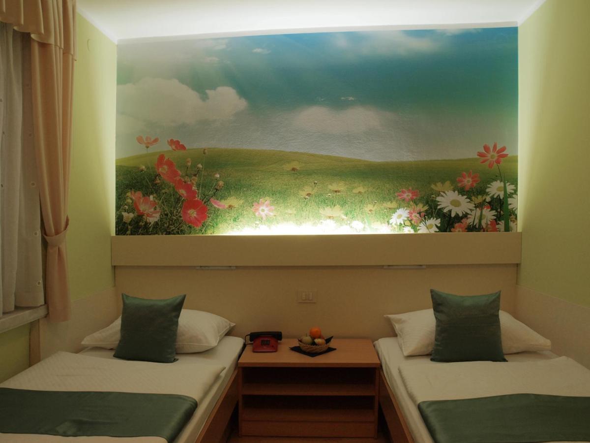 Tabor Hotel 3*